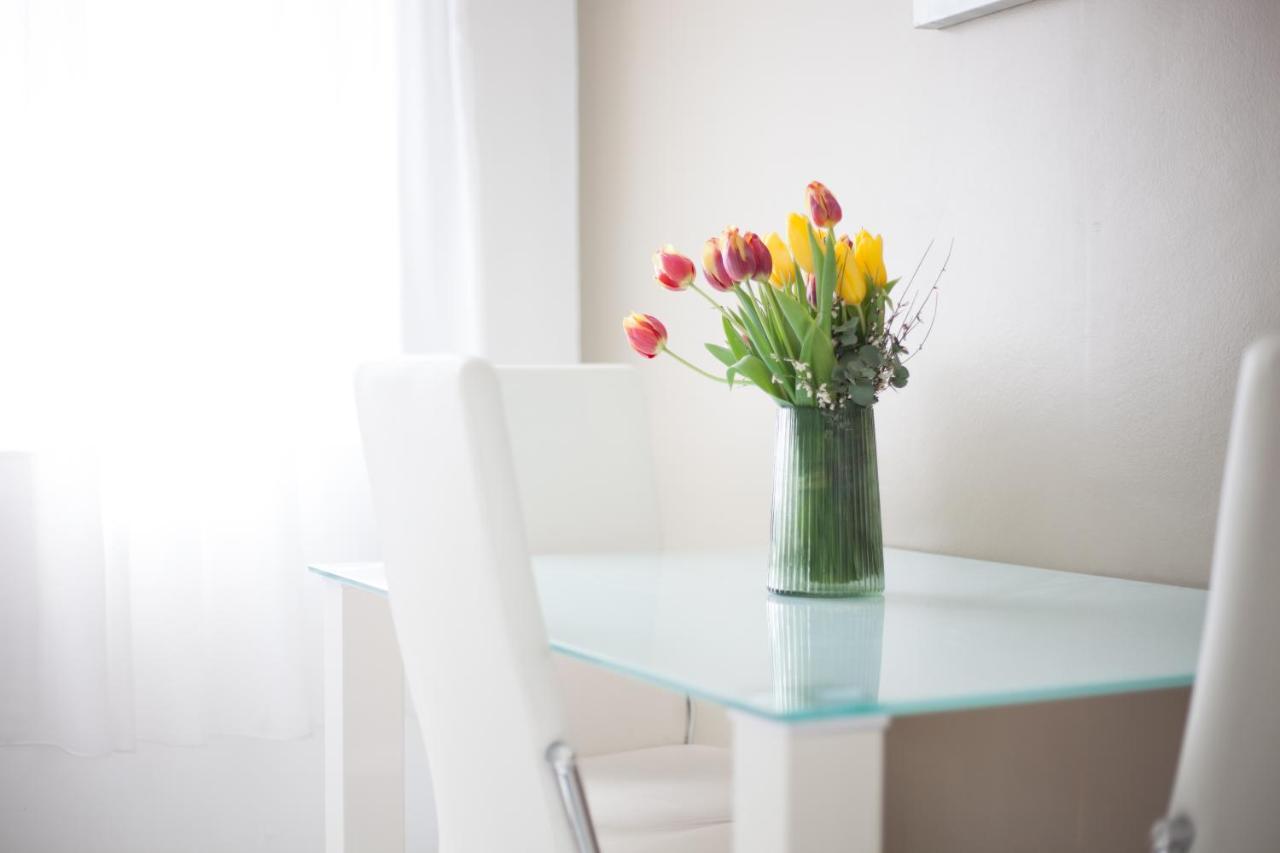 Split Dreams Apartment Ngoại thất bức ảnh