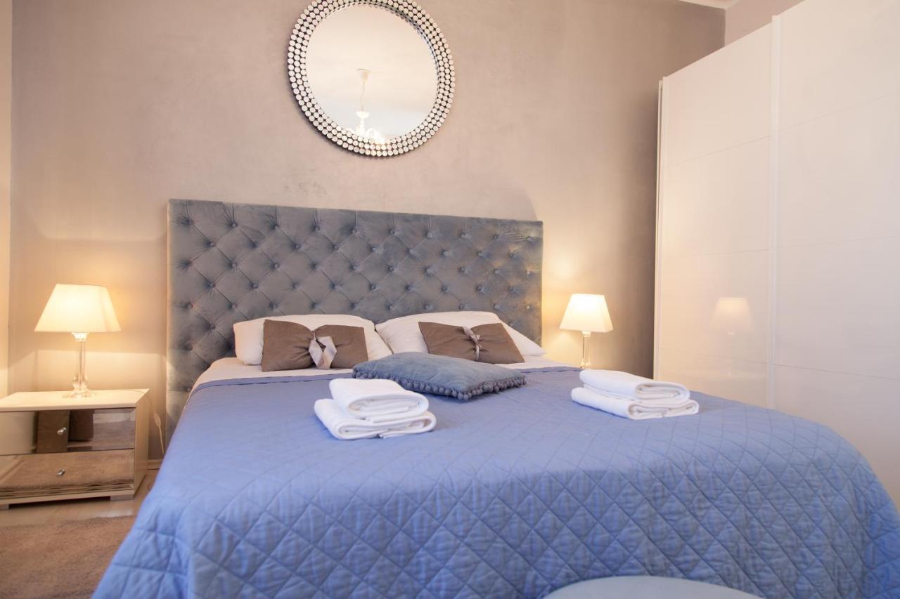 Split Dreams Apartment Ngoại thất bức ảnh